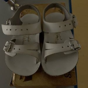 Infant WHITE SunSans sandals
